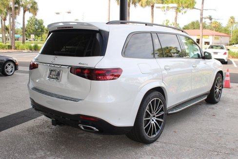 New 2025 Mercedes-Benz GLS 450 4MATIC image 9