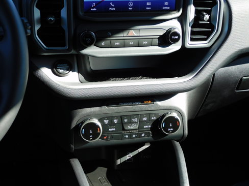 New 2024 Ford Bronco Sport Outer Banks w/ Tech Package image 17