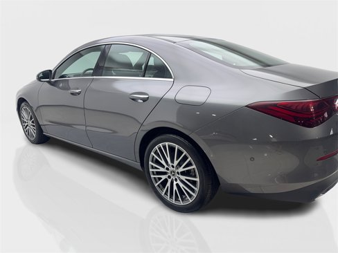 Used 2025 Mercedes-Benz CLA 250 image 14