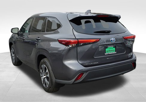 New 2025 Toyota Highlander XLE image 17