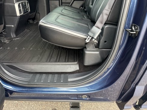 Used 2018 Ford F150 Platinum w/ Equipment Group 701A Luxury image 27