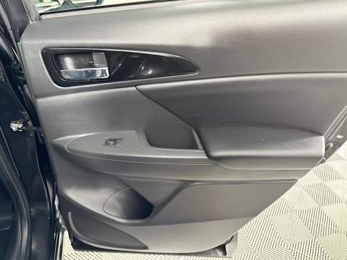 Used 2025 Mitsubishi Eclipse Cross SE image 32