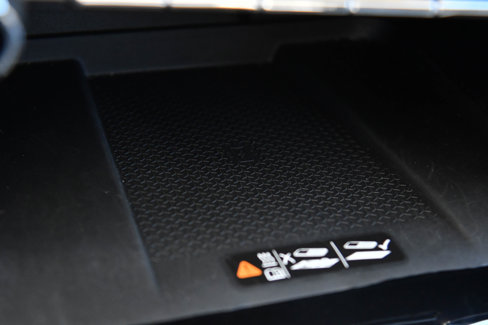 Used 2025 Chevrolet Traverse LT image 28