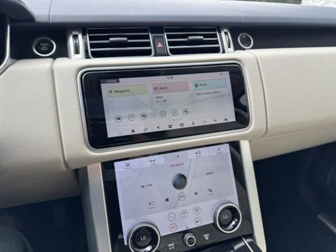 Used 2019 Land Rover Range Rover HSE image 26