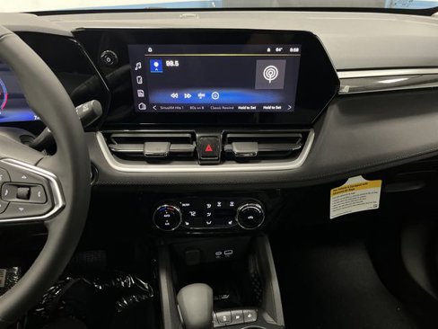 New 2026 Chevrolet TrailBlazer LT w/ Convenience Package image 8