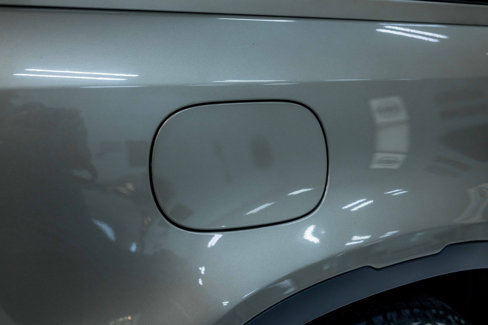 Used 2021 Land Rover Defender 90 First Edition image 30