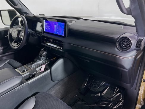 Certified 2025 Toyota Land Cruiser image 27