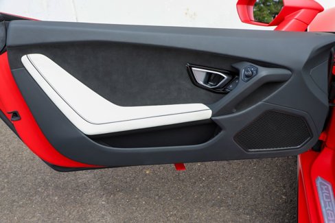 Used 2024 Lamborghini Huracan EVO image 49