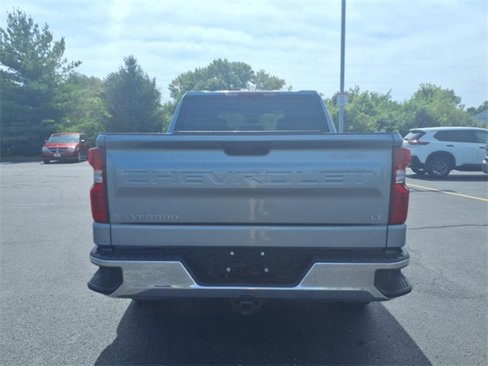 Used 2025 Chevrolet Silverado 1500 LT image 24