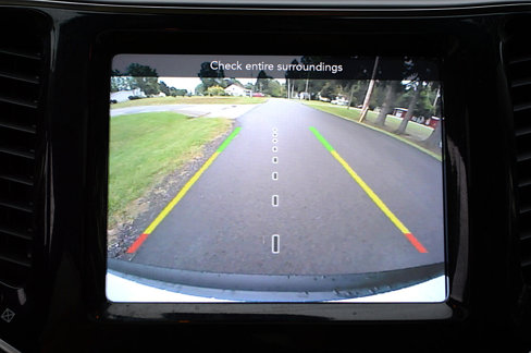 Used 2022 Jeep Cherokee Limited image 27