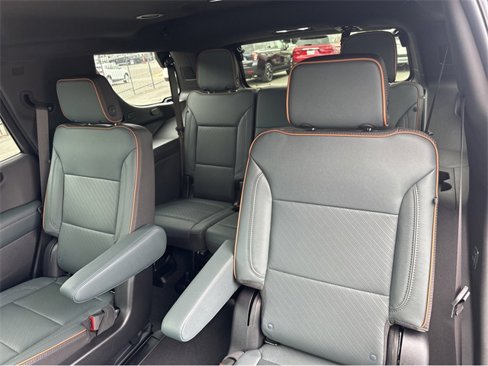New 2025 GMC Yukon AT4 w/ Premium Trailering Package image 16