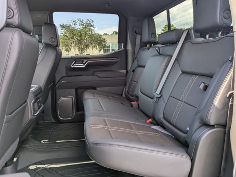 New 2026 Chevrolet Silverado 1500 High Country w/ Technology Package image 16