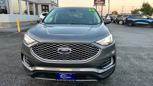 Used 2024 Ford Edge SEL image 2