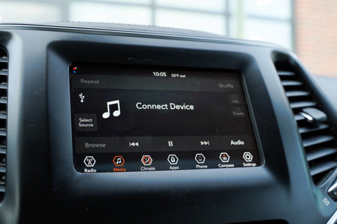 Used 2020 Jeep Cherokee Latitude Plus image 18