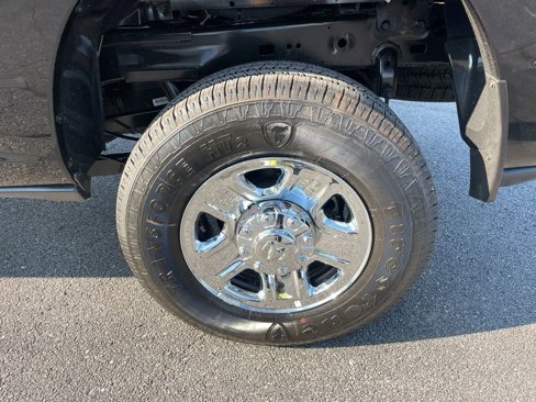 New 2026 RAM 2500 Tradesman w/ Chrome Appearance Group image 10