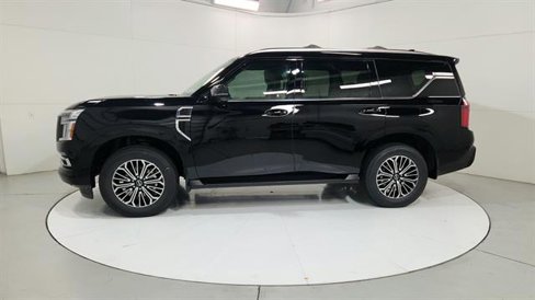 New 2026 Nissan Armada Platinum image 5
