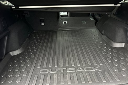 Used 2024 Subaru Outback Premium image 20