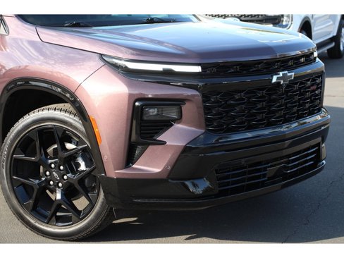 Used 2024 Chevrolet Traverse RS image 2