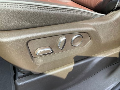New 2026 GMC Sierra 2500 Denali w/ Denali Reserve Package image 17