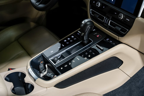 Used 2023 Porsche Macan S image 31