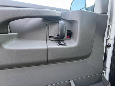 Used 2012 Chevrolet Express 1500 w/ Power Package image 31