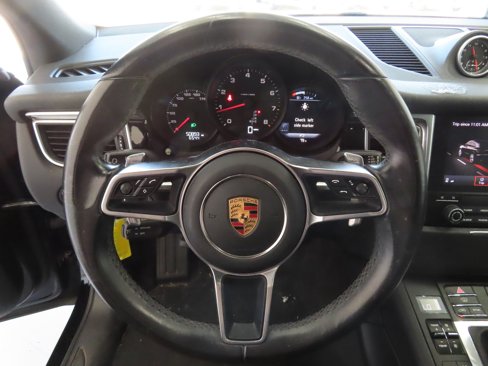 Used 2017 Porsche Macan image 15