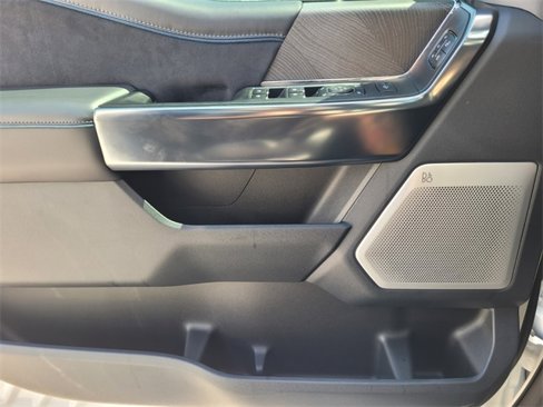New 2025 Ford F250 Platinum image 23