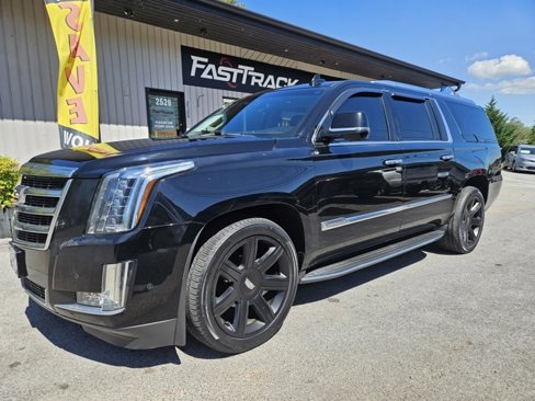 Used 2017 Cadillac Escalade ESV Luxury image 1