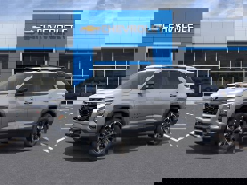 New 2026 Chevrolet Equinox RS w/ Convenience Package III image 2