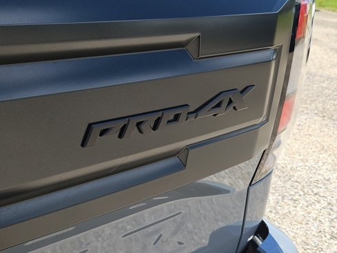 New 2025 Nissan Frontier PRO-4X image 35