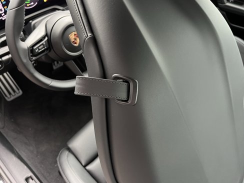 Certified 2025 Porsche 911 Carrera GTS image 29