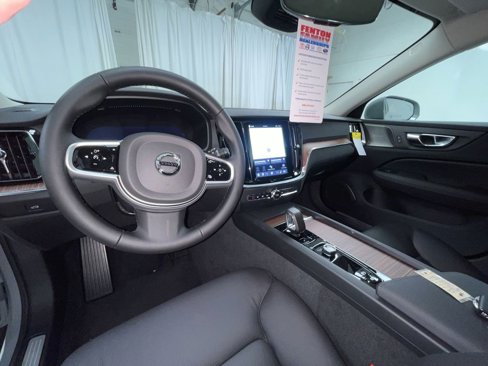New 2026 Volvo V60 B5 Cross Country Plus w/ Climate Package image 13