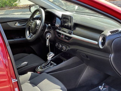 Used 2020 Kia Forte LXS image 21
