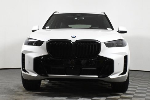 New 2026 BMW X5 xDrive40i w/ M Sport Package image 10