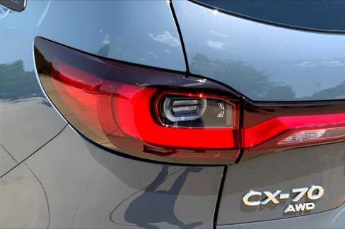 Certified 2025 MAZDA CX-70 Plug-In Hybrid w/ Premium Pkg image 25