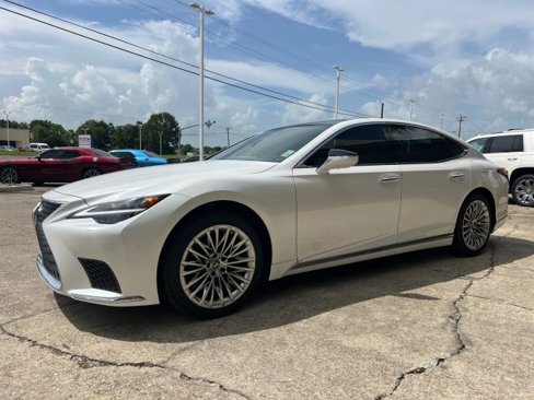Used 2024 Lexus LS 500 image 12