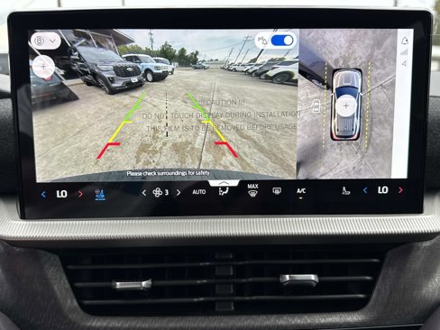 New 2025 Ford Explorer Platinum image 12