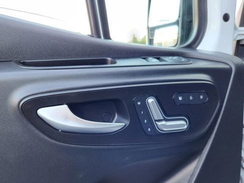 Used 2020 Mercedes-Benz Sprinter 3500 image 8