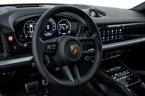 New 2025 Porsche Cayenne S image 14
