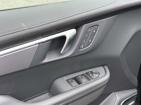 New 2026 Buick Enclave Sport Touring w/ Power Package image 17