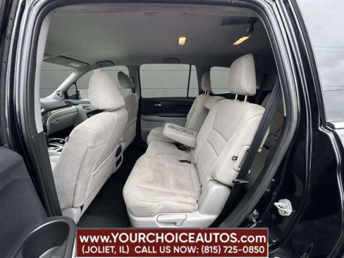Used 2017 Honda Pilot EX image 16