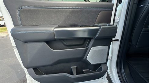 New 2026 Ford F250 Platinum image 15