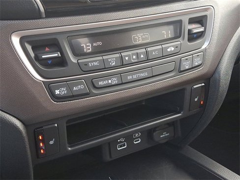 Used 2025 Honda Ridgeline RTL+ image 16