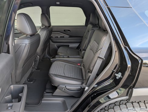 New 2025 Nissan Pathfinder Rock Creek image 10