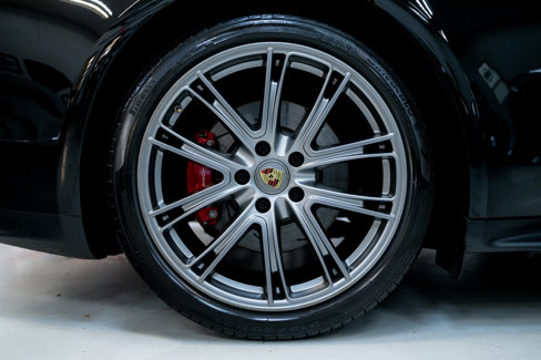 Used 2023 Porsche Panamera GTS image 76