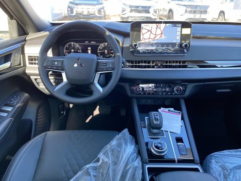 New 2025 Mitsubishi Outlander SEL Black Edition image 9