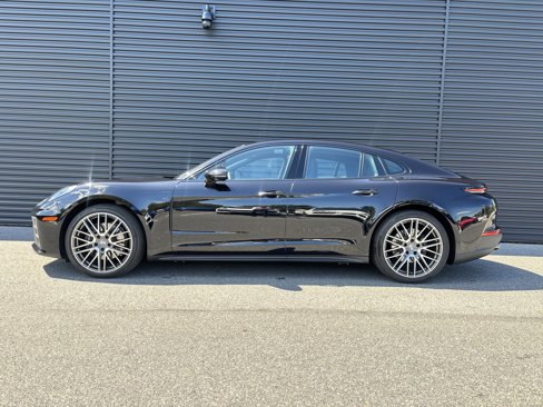 Certified 2025 Porsche Panamera image 19