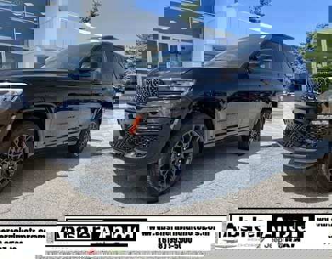 New 2025 Jeep Grand Cherokee Summit image 1