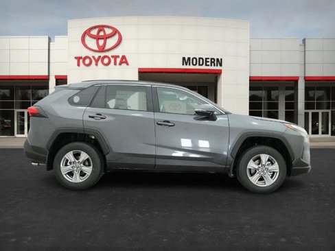New 2025 Toyota RAV4 XLE image 12