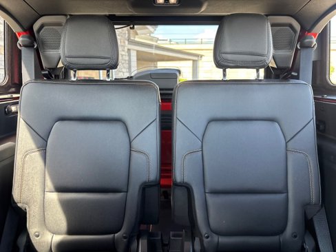 Used 2024 Ford Bronco Badlands image 24